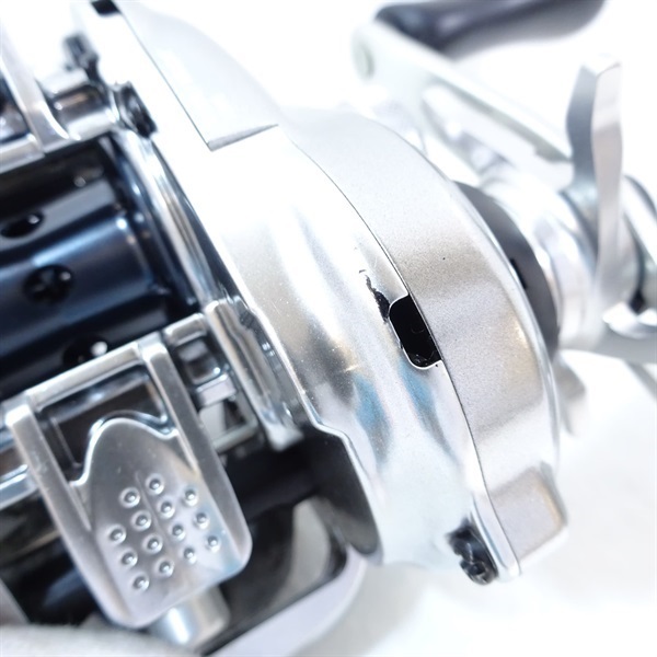 １６メタニウムＭＧＬ右